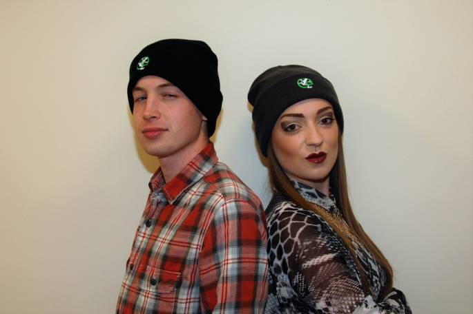 screaming frog beanies modelled by Lucy & Olli